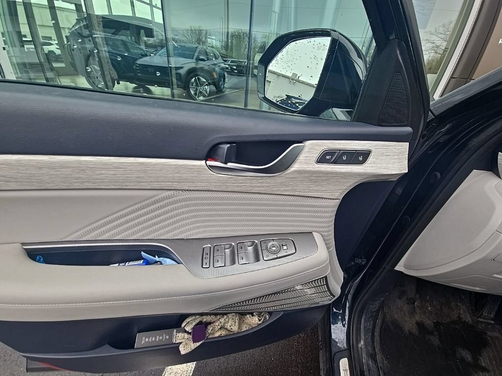 Used 2023 Hyundai Palisade Calligraphy AWD/4WD image 6