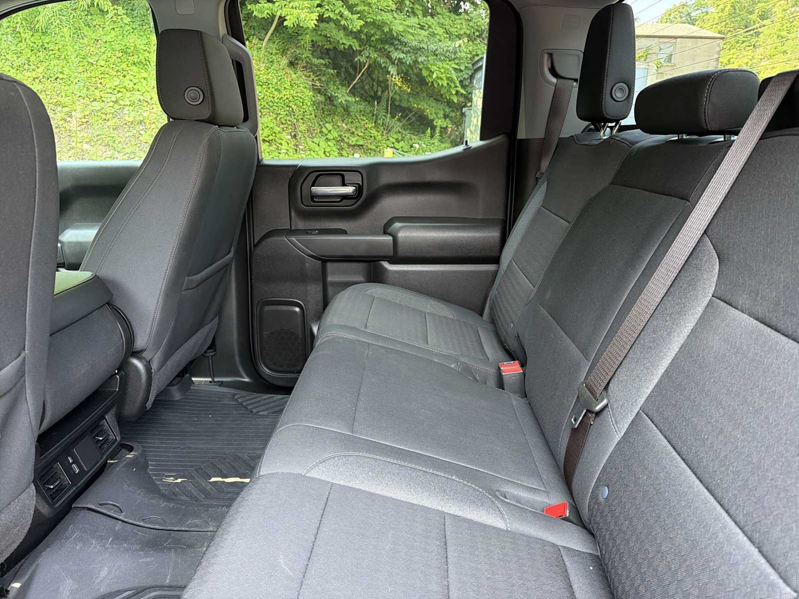 Certified 2024 Chevrolet Silverado 1500 Custom Trail Boss w/ LPO, Dark Essentials Package AWD/4WD image 23