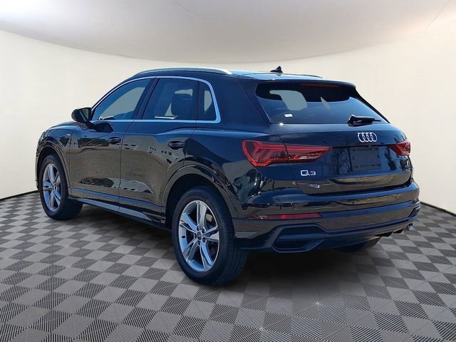 Used 2020 Audi Q3 2.0T Premium w/ Convenience Package image 5