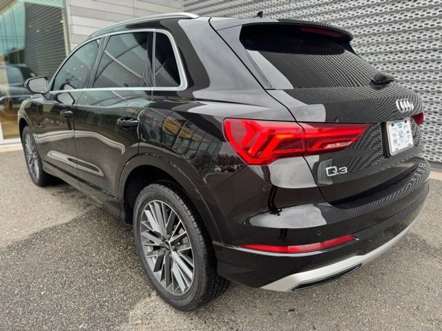 Used 2022 Audi Q3 2.0T Premium image 2