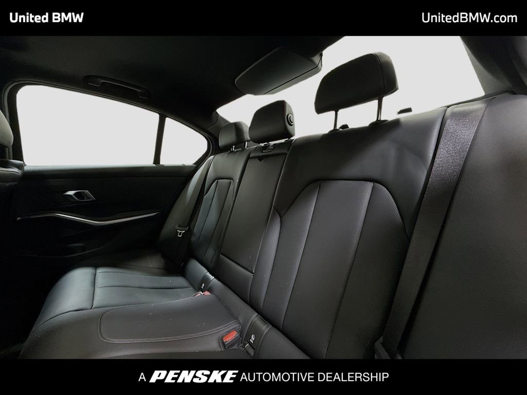 Used 2024 BMW 330i Sedan w/ M Sport Package RWD image 13