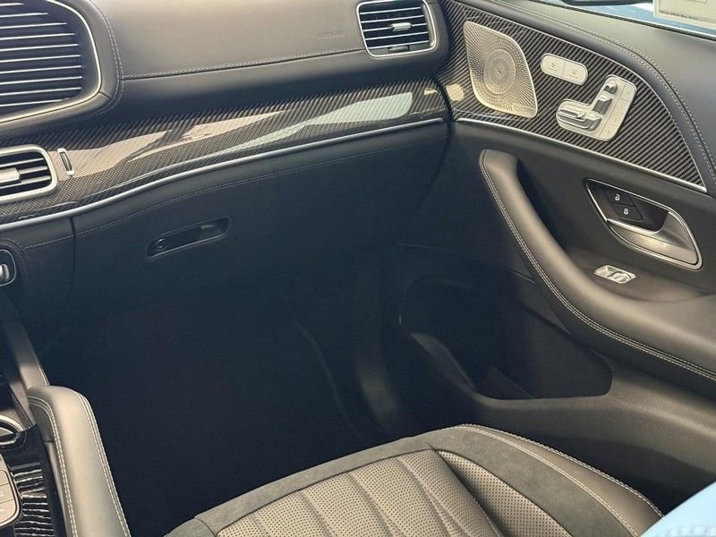New 2026 Mercedes-Benz GLE 63 AMG S image 9