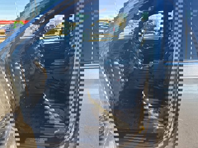 Used 2023 GMC Yukon XL Denali w/ Max Trailering Package image 9