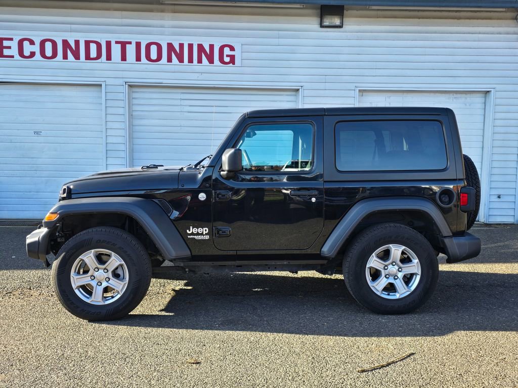 Used 2018 Jeep Wrangler Sport S image 37