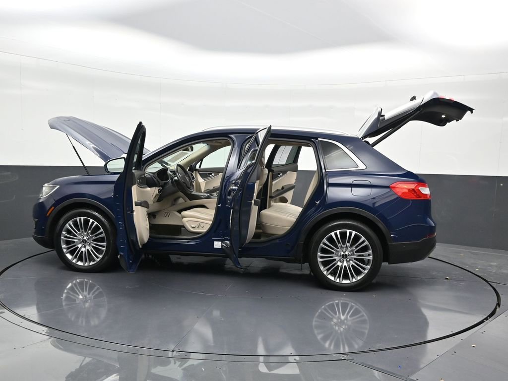 Used 2018 Lincoln MKX Reserve image 34