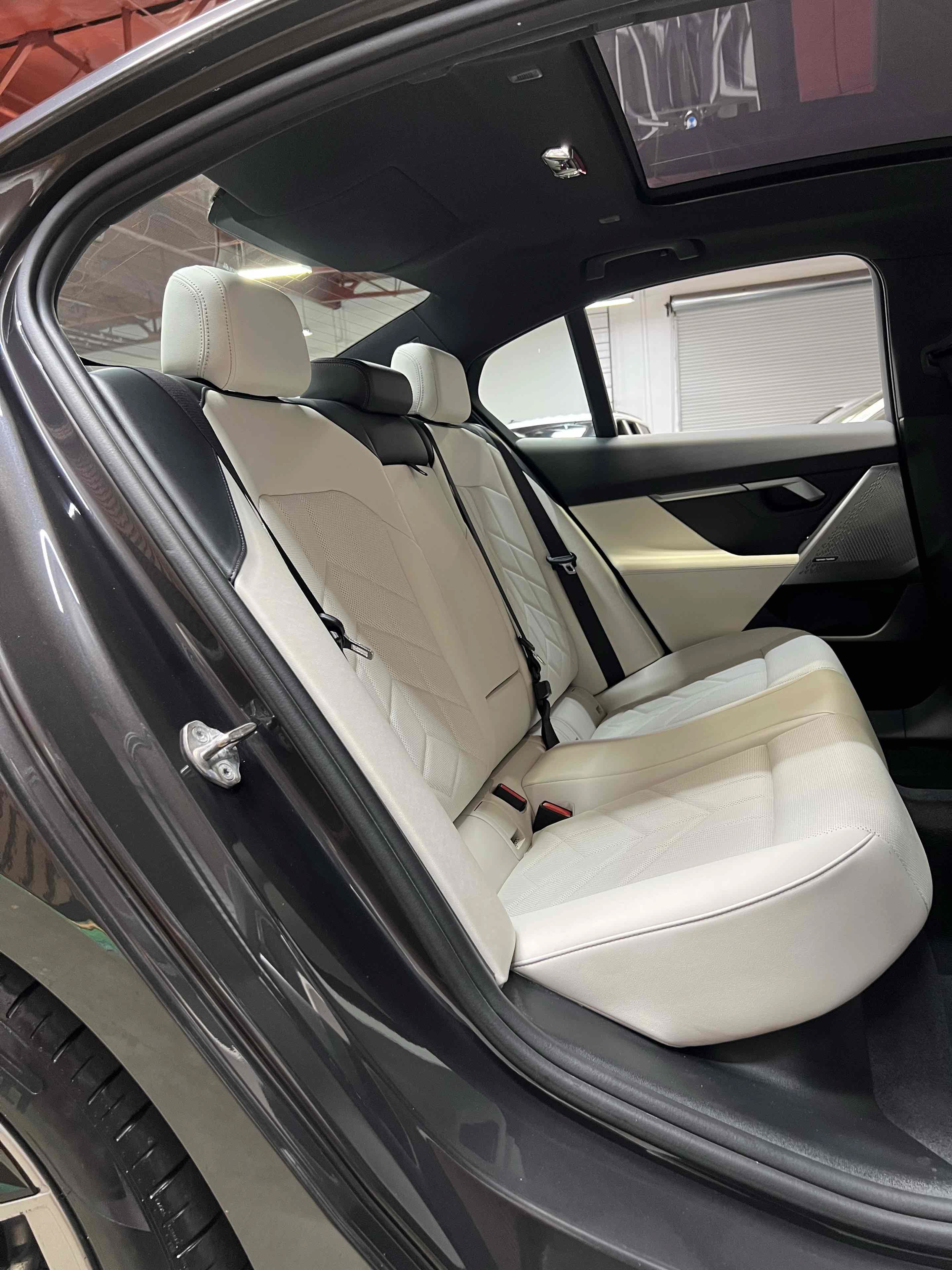 Used 2024 BMW i5 eDrive40i RWD image 39