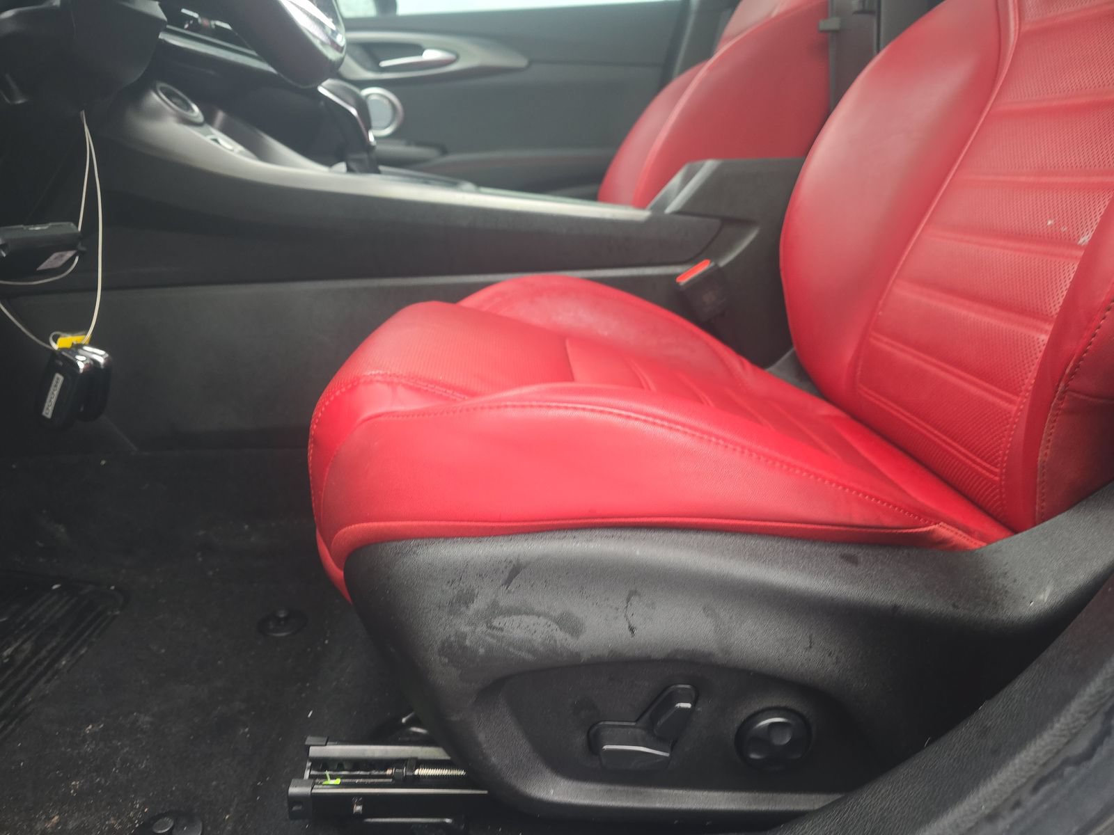 Used 2024 Dodge Hornet R/T Plus w/ Tech Pack Plus w/o Parking AWD/4WD image 12
