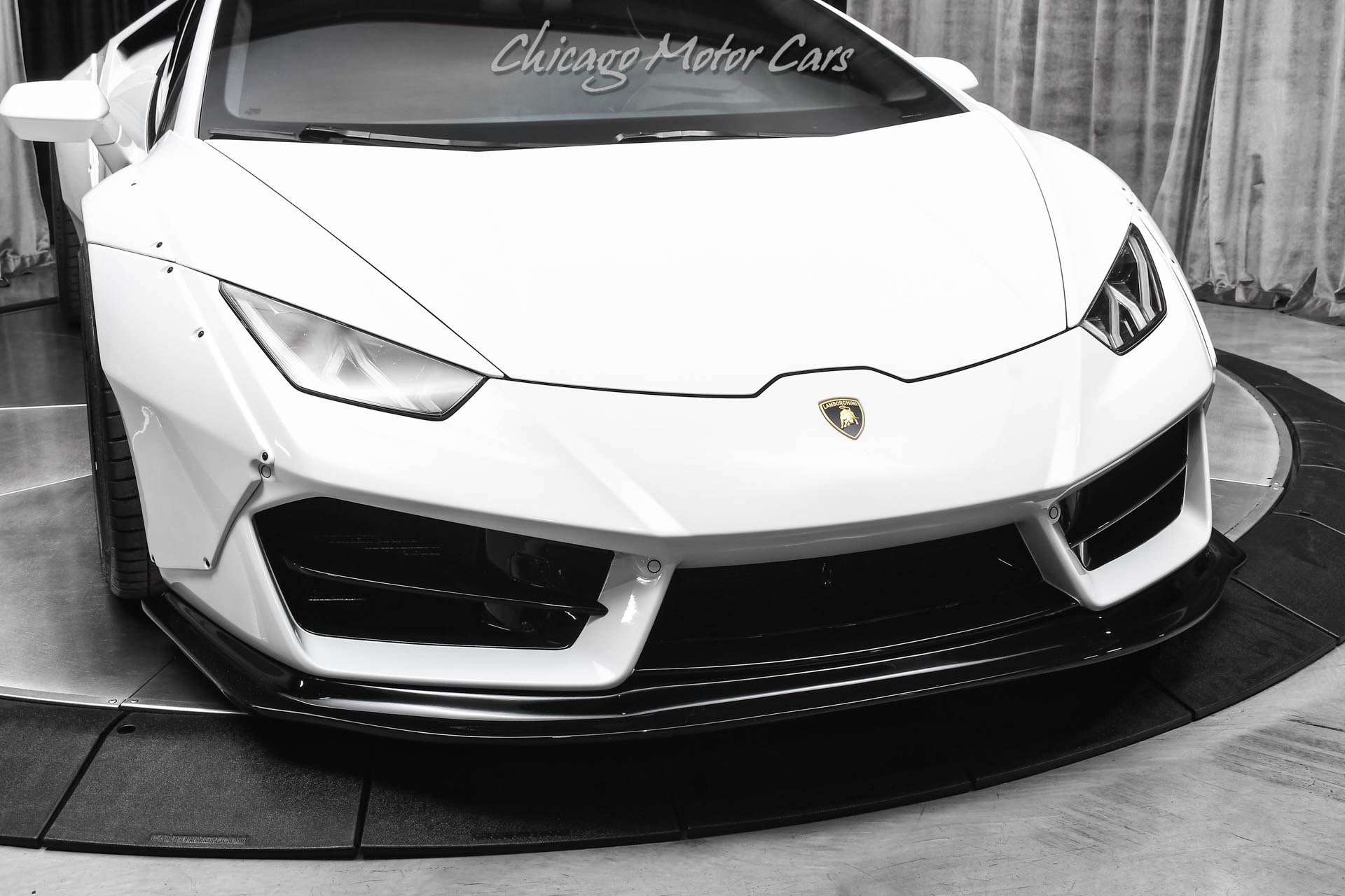 Used 2016 Lamborghini Huracan LP 580-2 image 40