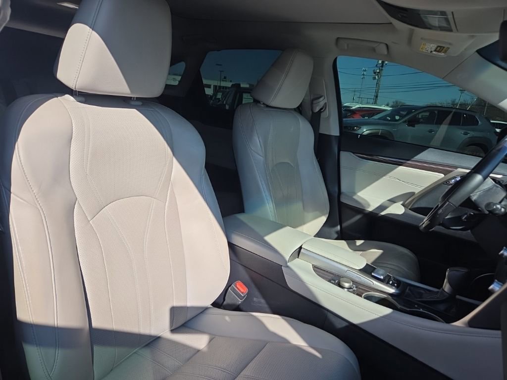 Used 2019 Lexus RX 350 350 w/ Luxury Package image 23