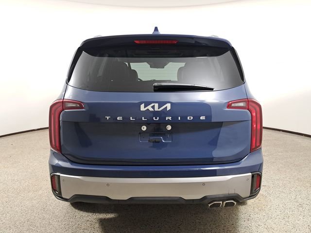Used 2025 Kia Telluride S image 6