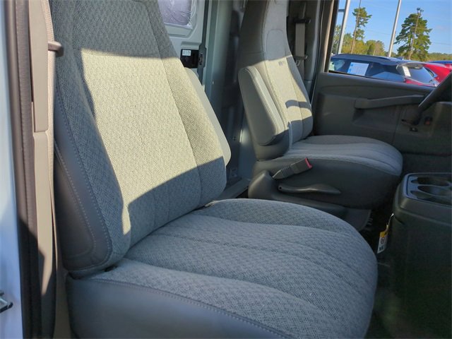 New 2025 Chevrolet Express 3500 w/ Power Convenience Package image 23