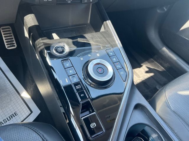 Used 2023 Kia Niro SX Touring FWD image 15