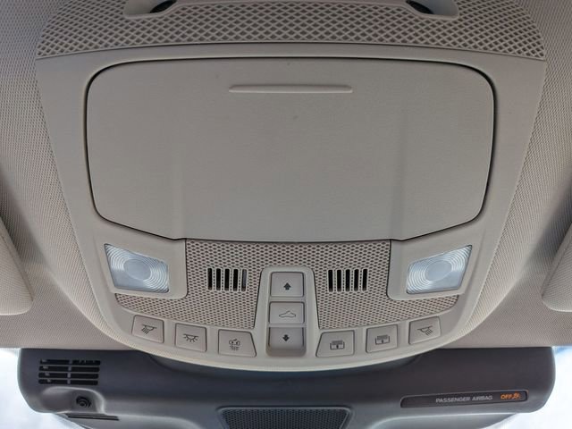 Used 2023 Lincoln Nautilus Reserve image 13