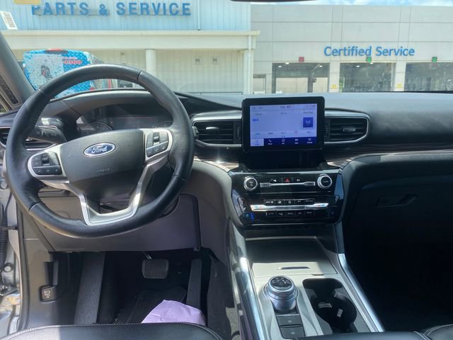 Used 2023 Ford Explorer Limited RWD image 15