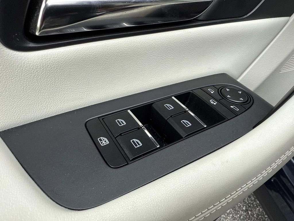 Used 2025 MAZDA CX-90 3.3 Turbo S w/ Premium Package image 25