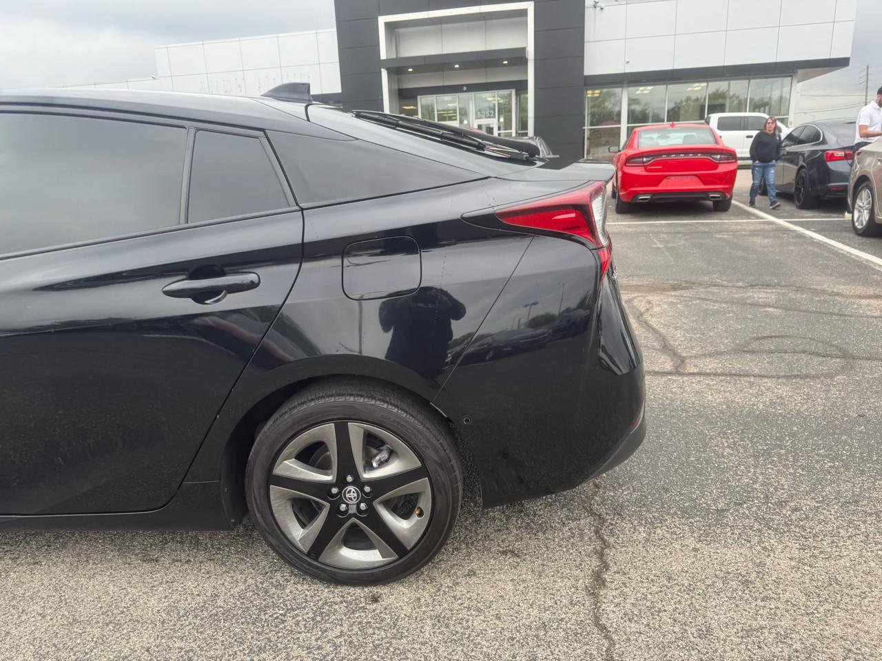 Used 2022 Toyota Prius XLE FWD image 7
