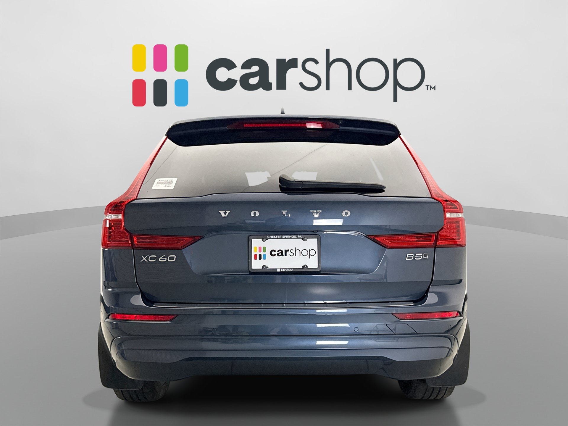 Used 2022 Volvo XC60 B5 Momentum w/ Climate Package AWD/4WD image 4