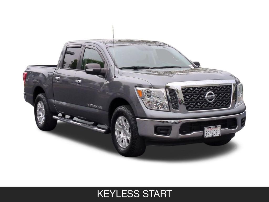 Used 2018 Nissan Titan SV AWD/4WD image 2