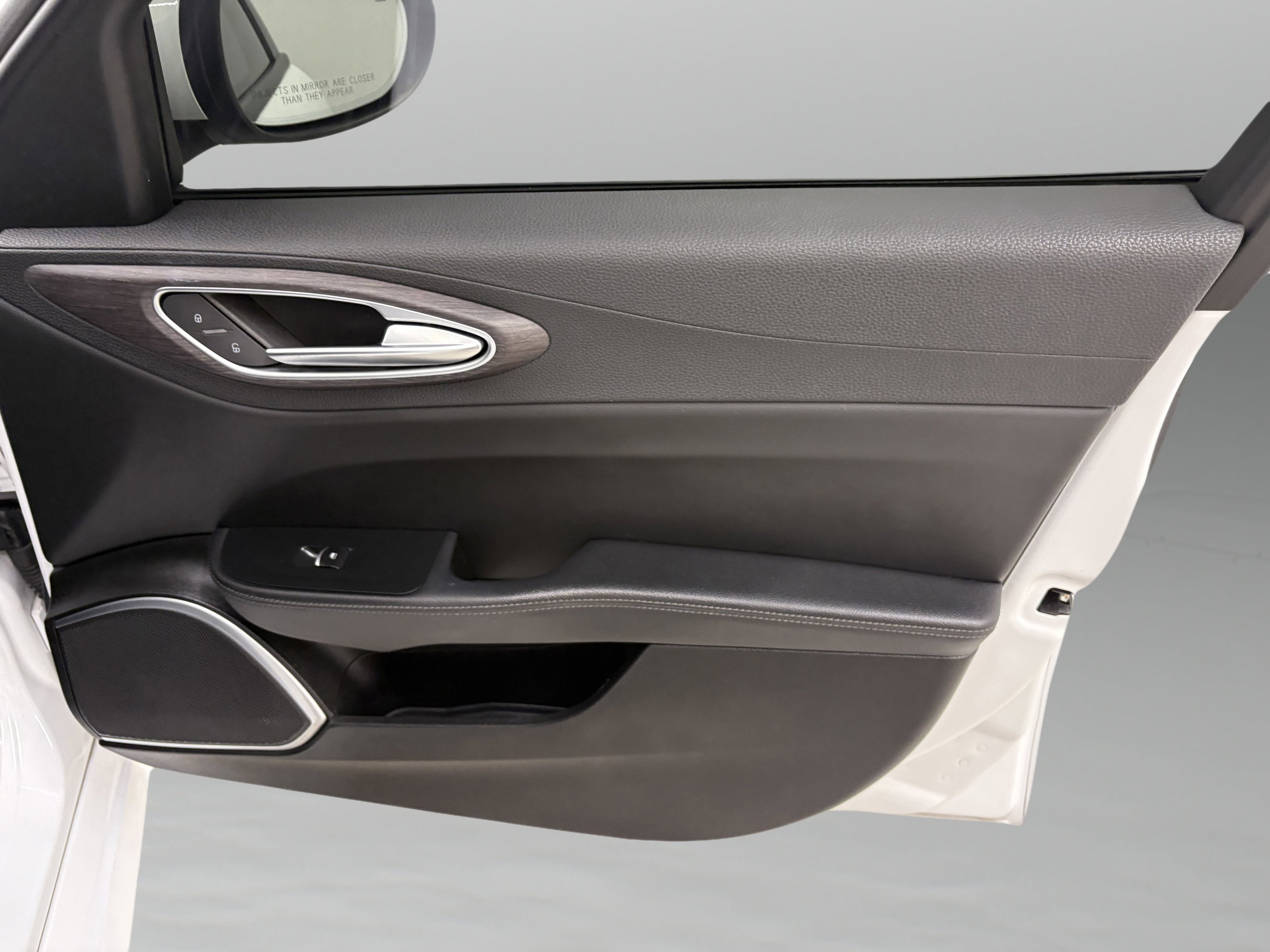 Used 2022 Alfa Romeo Giulia Ti image 31