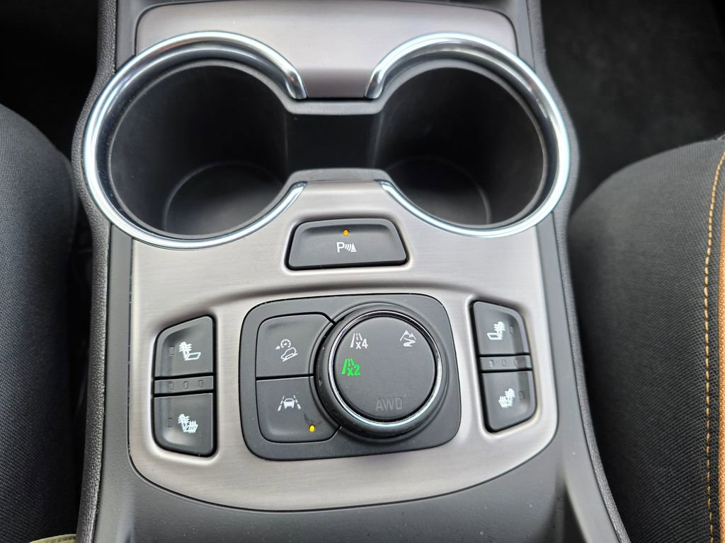 Used 2024 GMC Terrain AT4 w/ Tech Package image 75