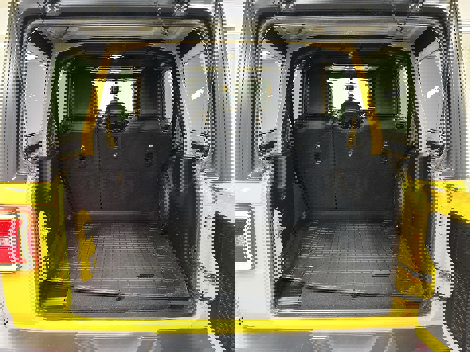 Used 2019 Jeep Wrangler Unlimited Sahara image 61