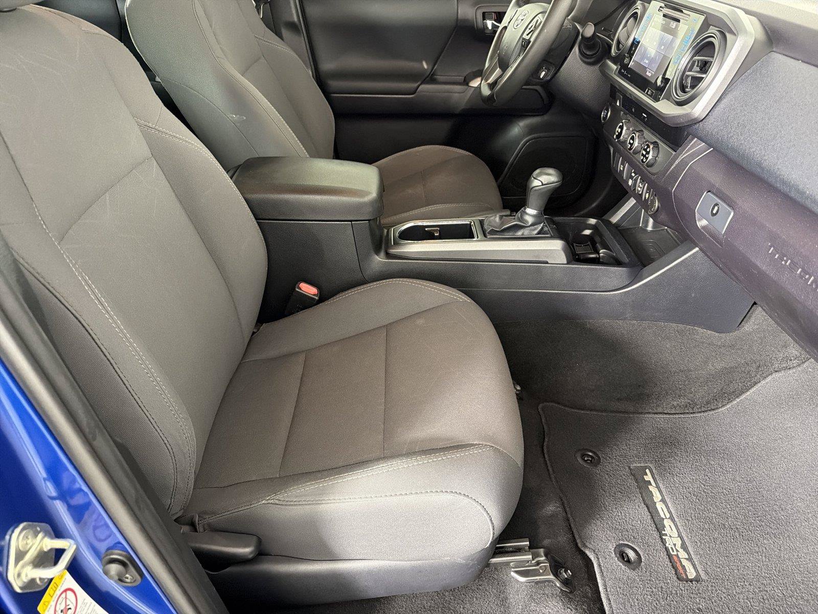 Used 2018 Toyota Tacoma TRD Sport RWD image 11