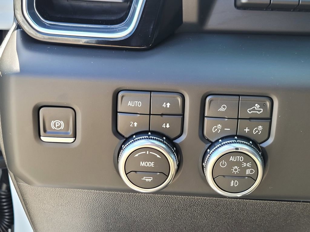 New 2026 GMC Sierra 3500 Denali w/ Denali Reserve Package AWD/4WD image 23