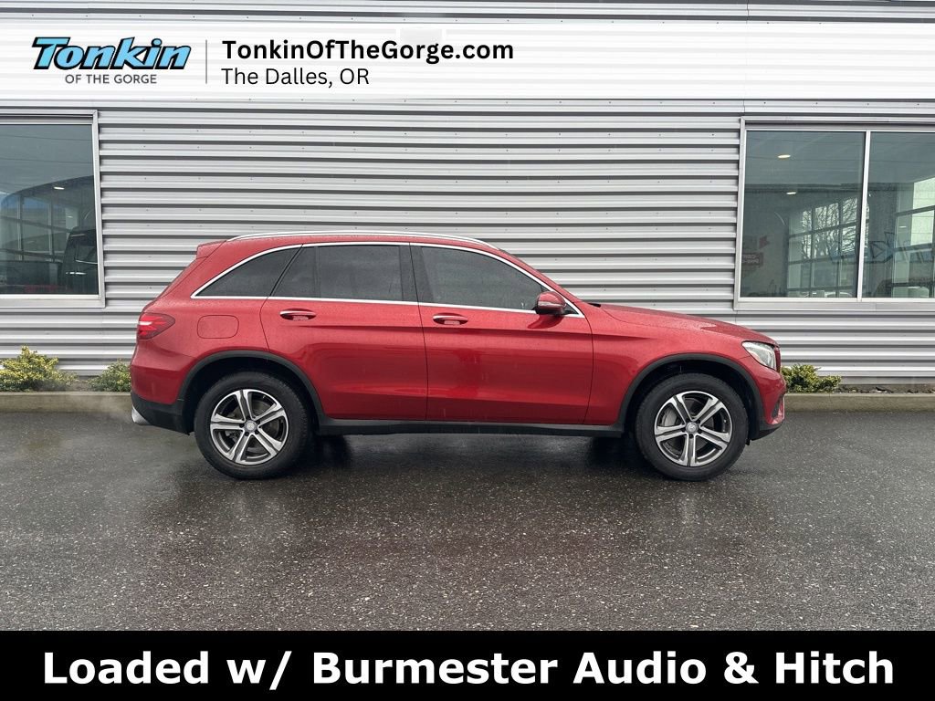 Used 2017 Mercedes-Benz GLC 300 4MATIC image 2
