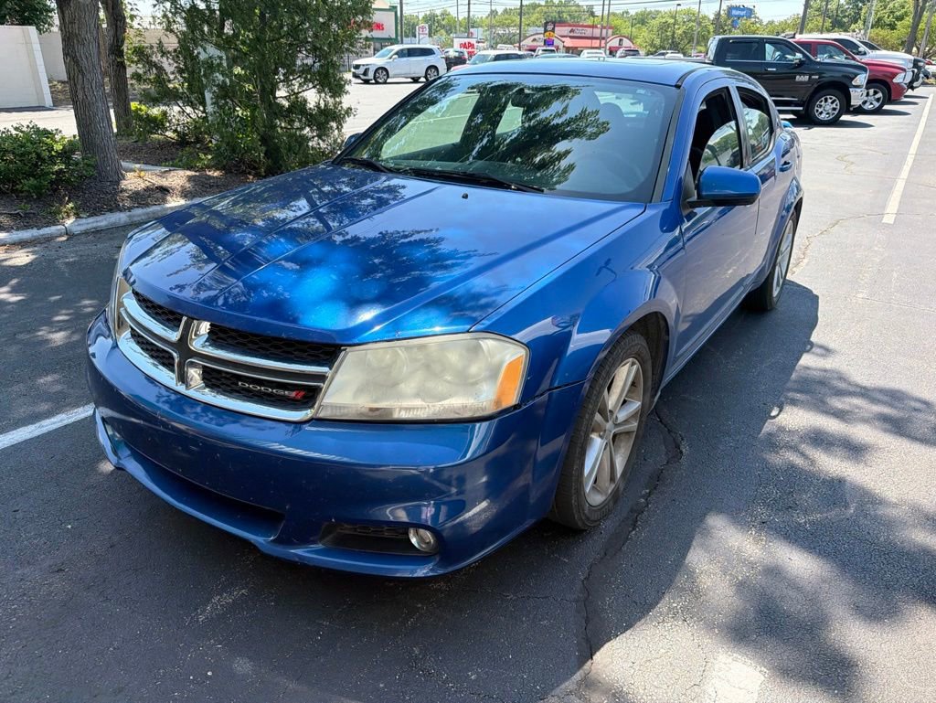 Used 2012 Dodge Avenger SXT Plus FWD image 2