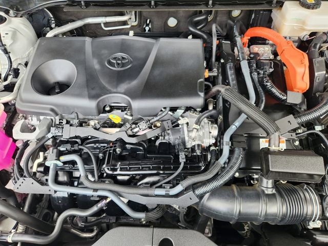 Used 2023 Toyota Crown XLE image 26