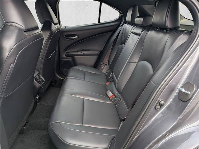 Used 2024 Lexus UX 250h FWD image 19