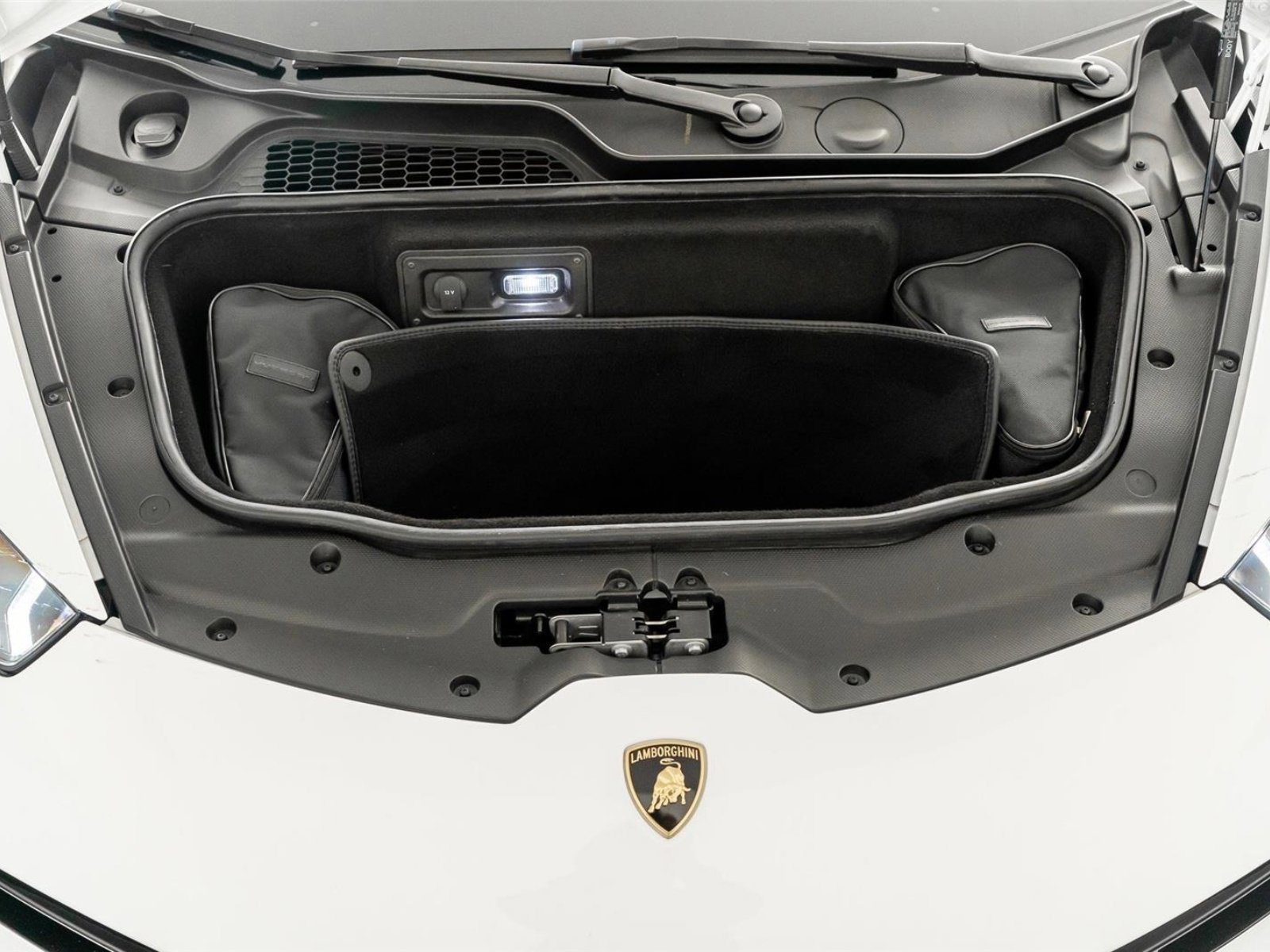 Used 2018 Lamborghini Huracan LP 580-2 image 47