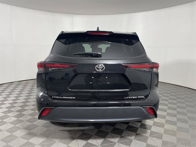 New 2026 Toyota Highlander Limited AWD/4WD image 6