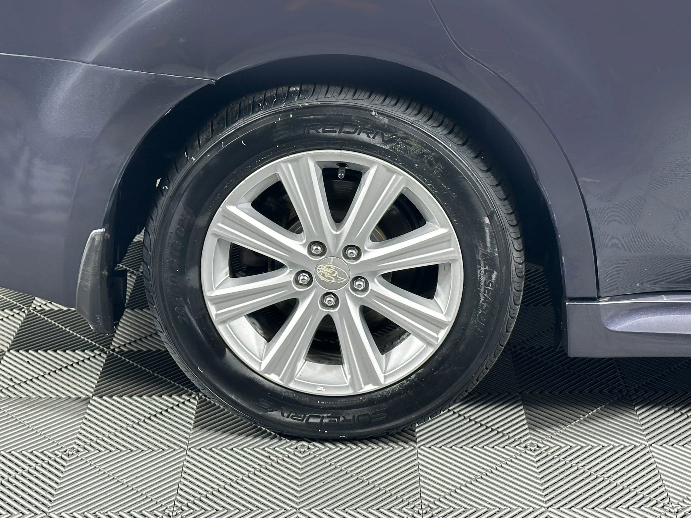 Used 2011 Subaru Legacy 2.5i Premium image 15