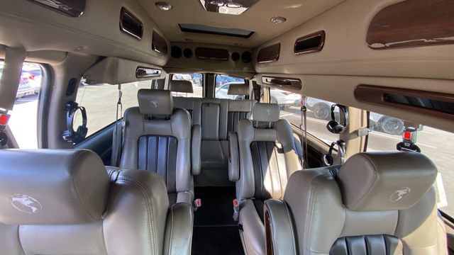 Used 2013 GMC Savana 2500 Extended RWD image 26