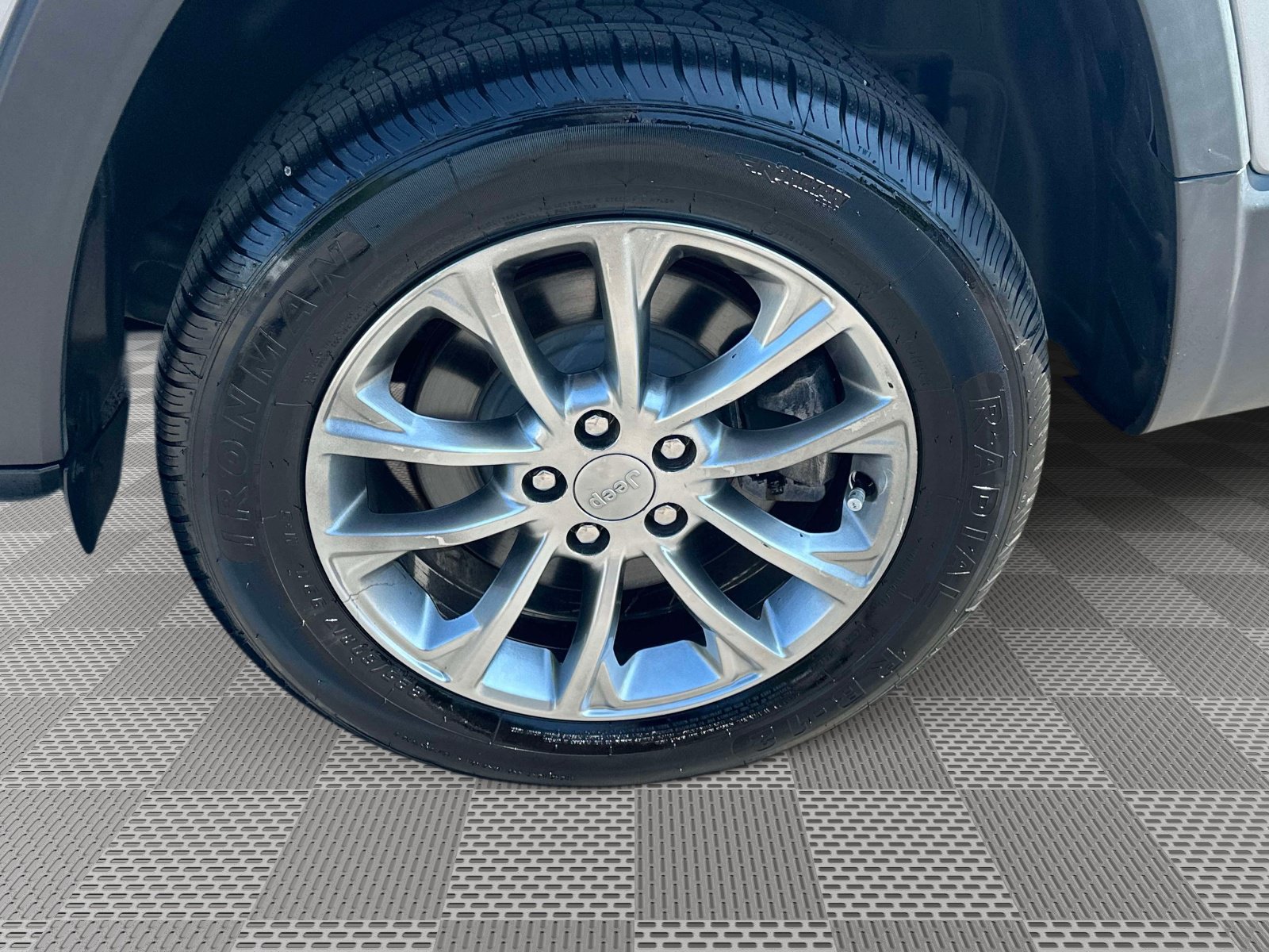 Used 2022 Jeep Cherokee Latitude Lux AWD/4WD image 34