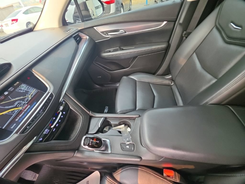 Used 2019 Cadillac XT5 Luxury FWD image 24