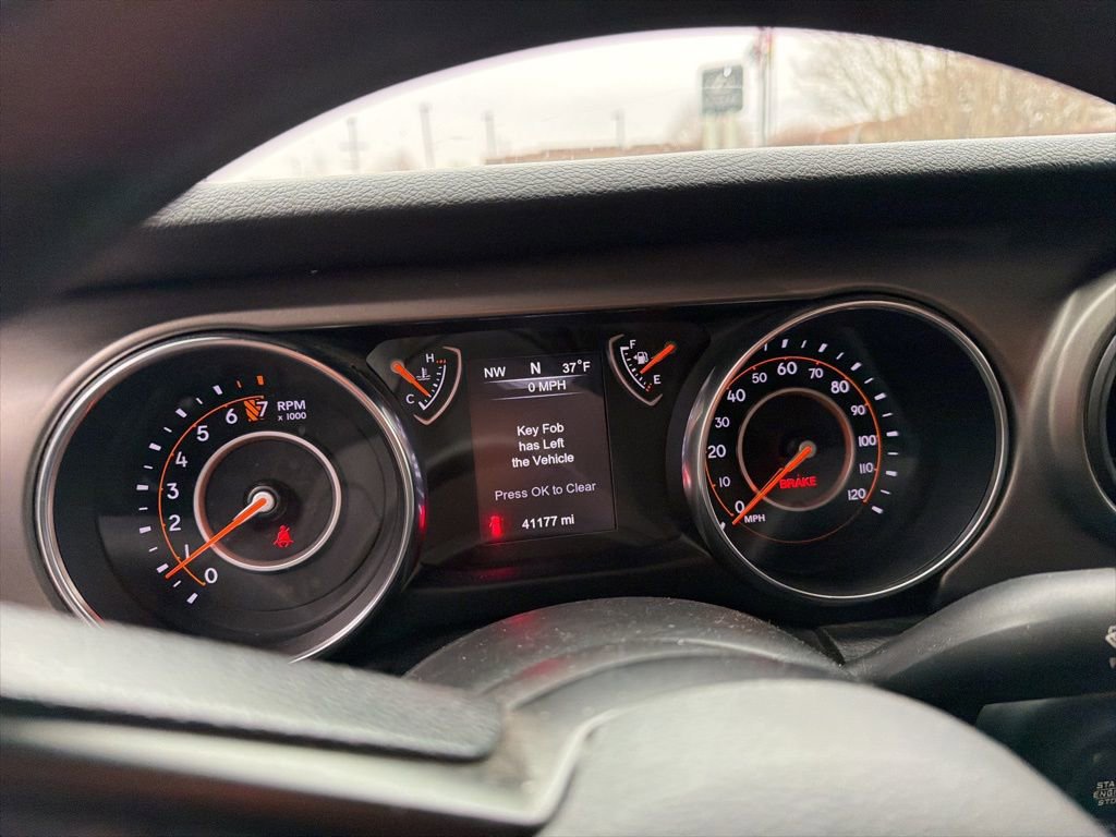 Used 2019 Jeep Wrangler Unlimited Sport image 15