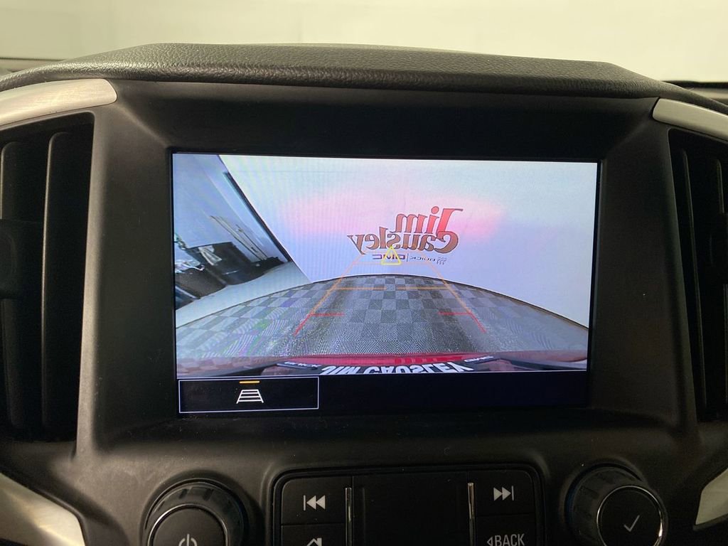 Used 2023 GMC Terrain SLE w/ Driver Convenience Package image 17