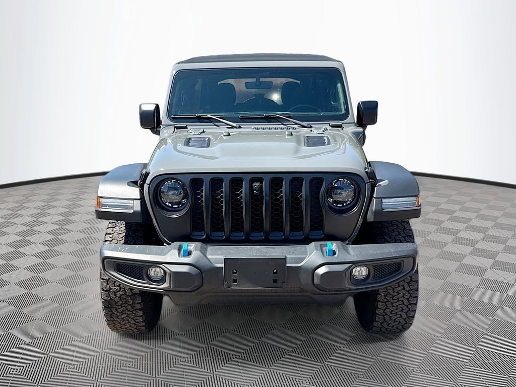 Used 2023 Jeep Wrangler Unlimited Rubicon 4xe w/ Cold Weather Group video 2