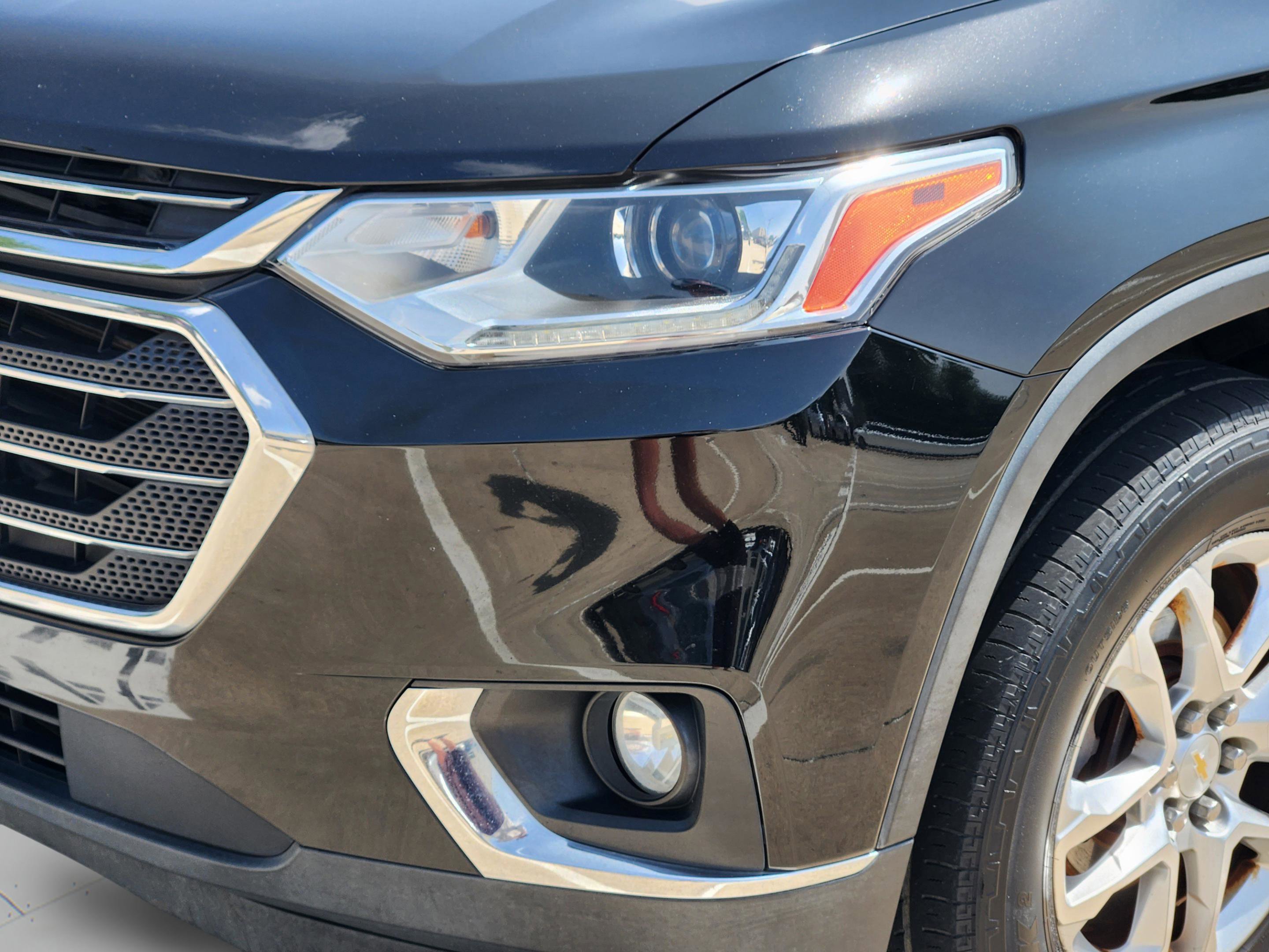 Used 2018 Chevrolet Traverse LT FWD image 34