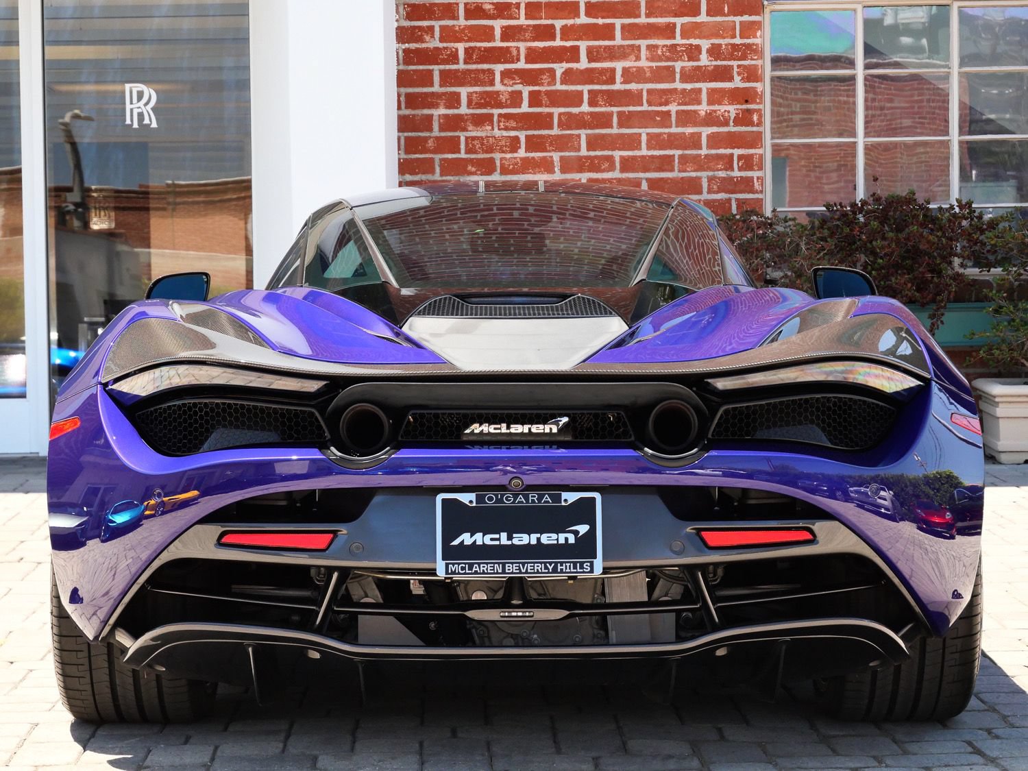 Used 2020 McLaren 720S RWD image 5
