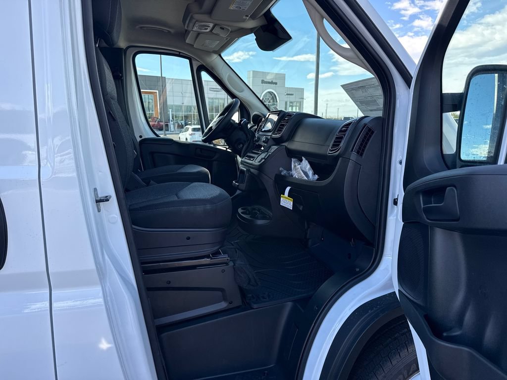 New 2027 RAM ProMaster 2500 w/ Convenience Group FWD image 23