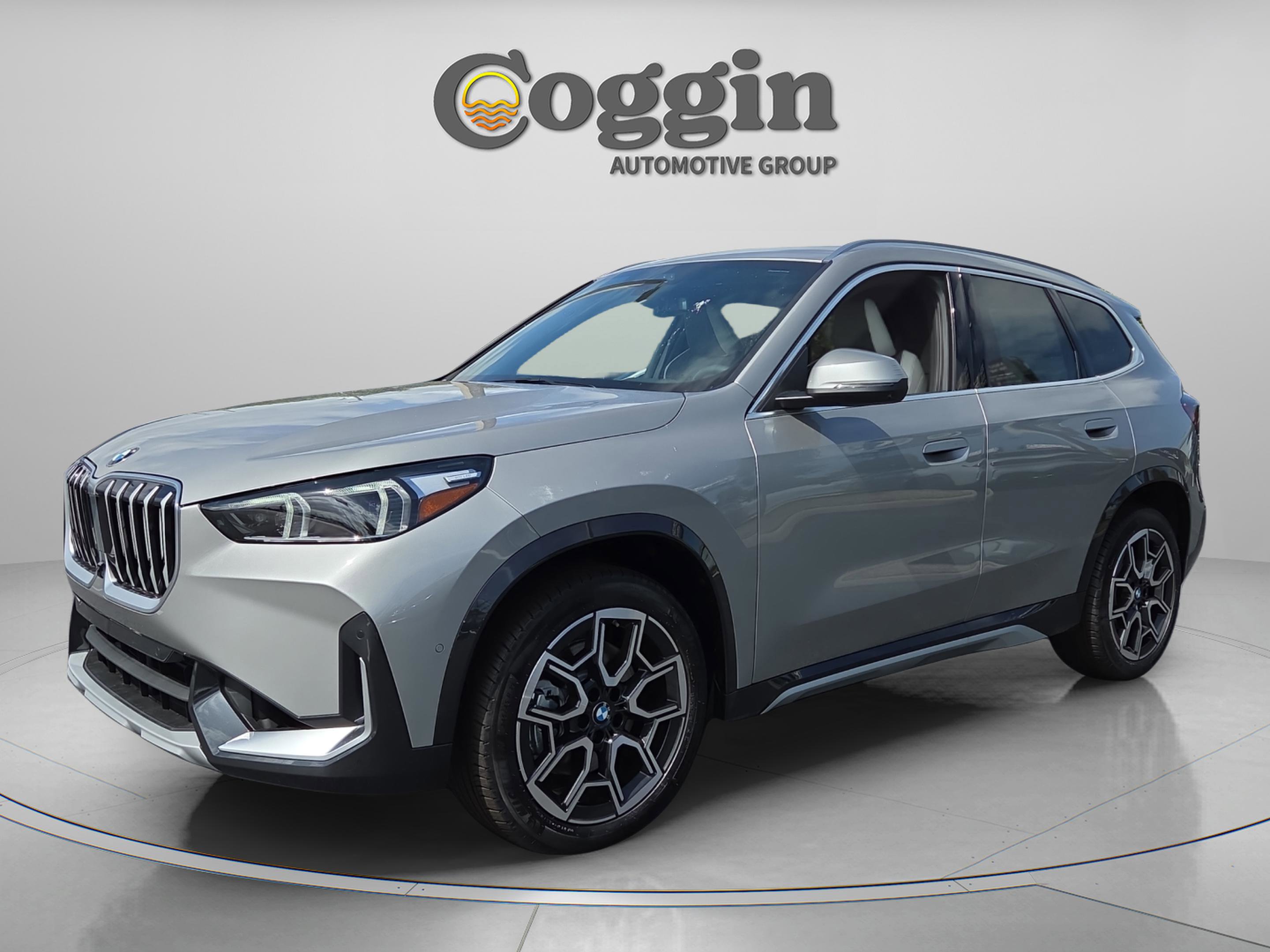 New 2026 BMW X1 xDrive28i w/ Technology Package AWD/4WD image 1