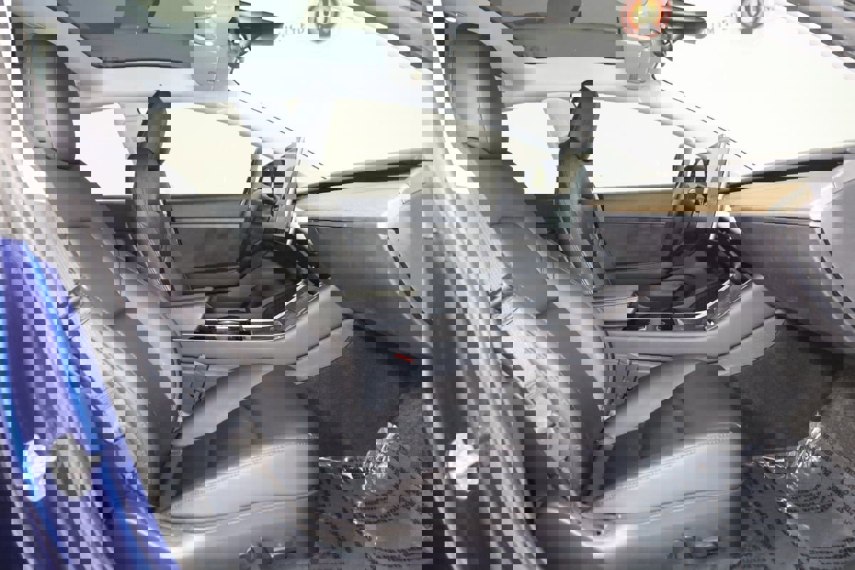 Used 2020 Tesla Model 3 Standard Range image 14