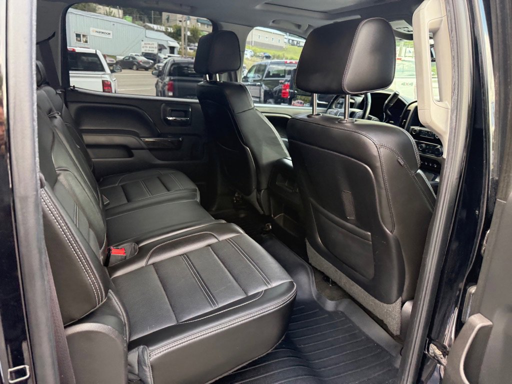 Used 2015 GMC Sierra 2500 Denali w/ Duramax Plus Package image 70