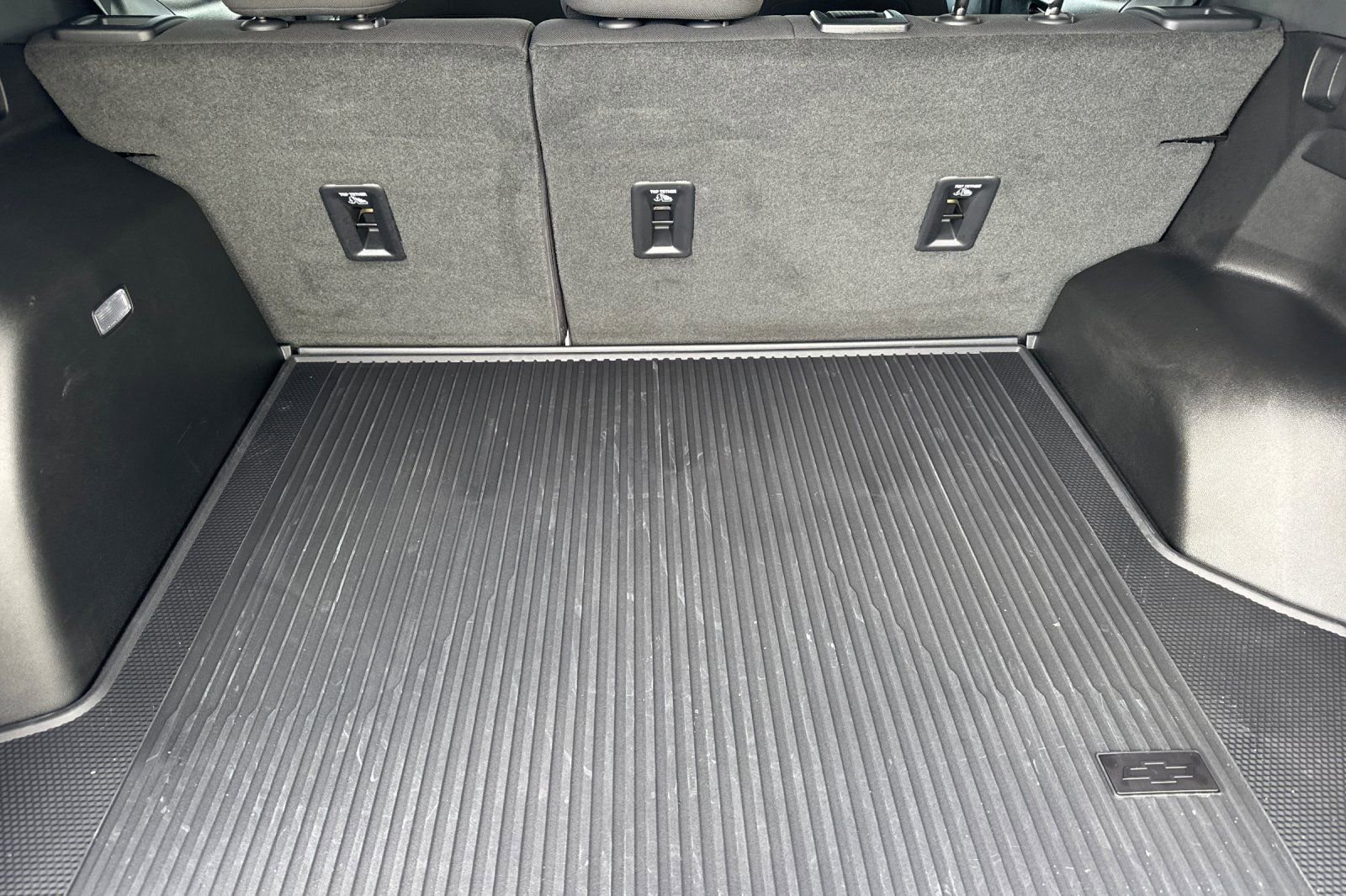 Used 2026 Chevrolet Equinox LT w/ LPO, Floor Liner Package image 17