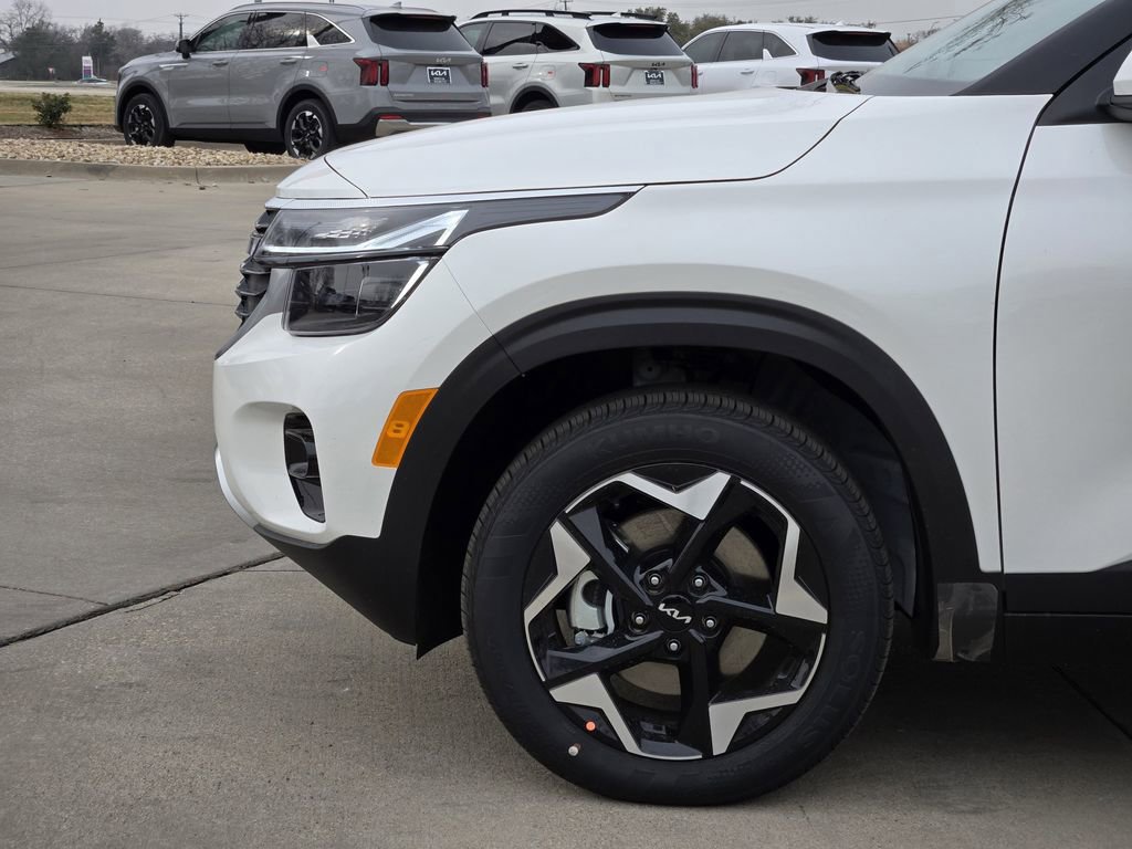 New 2026 Kia Seltos S AWD/4WD image 32