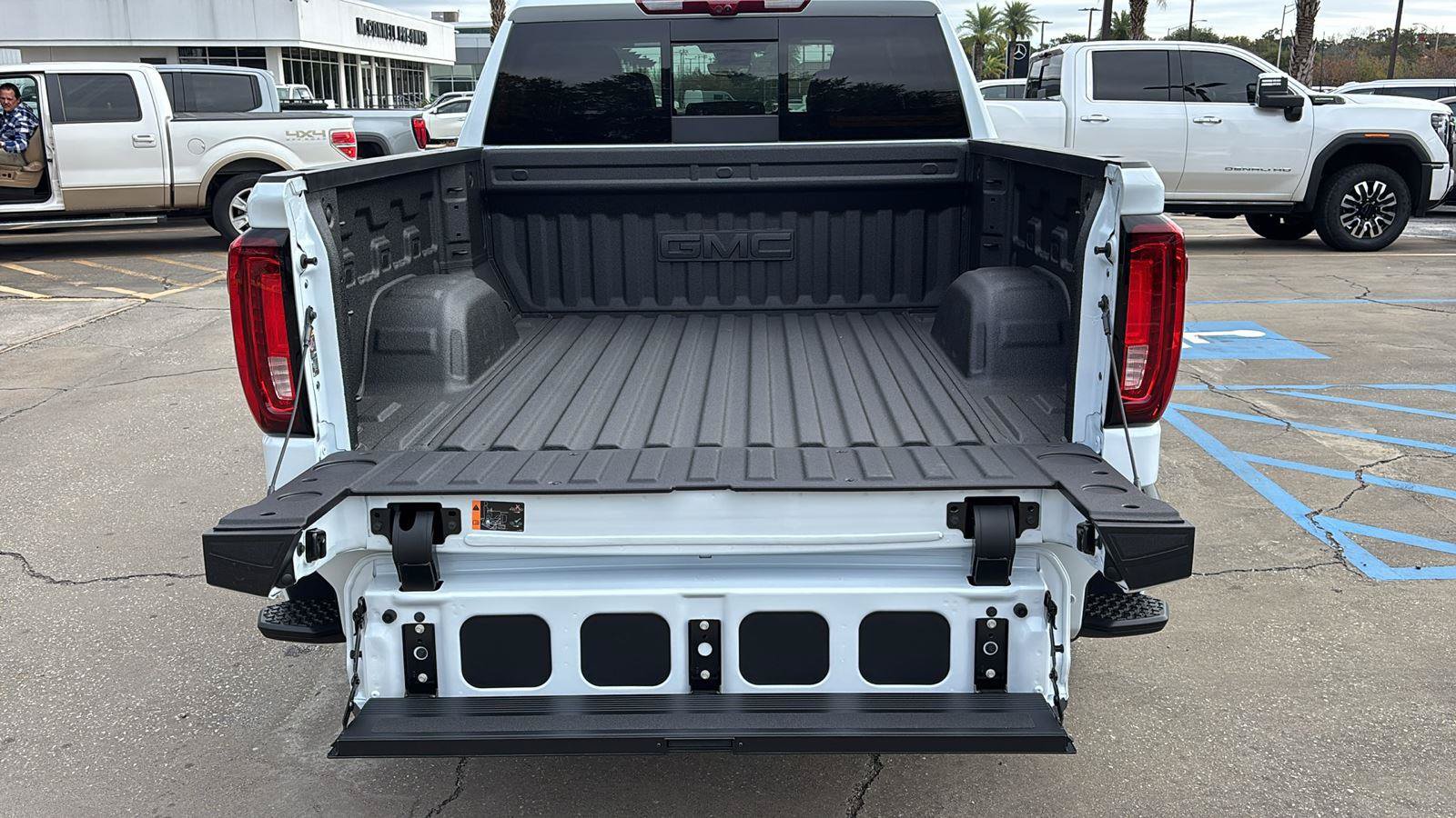 New 2026 GMC Sierra 1500 Denali AWD/4WD image 7