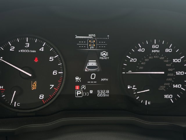 Used 2025 Subaru Crosstrek 2.0i AWD/4WD image 12
